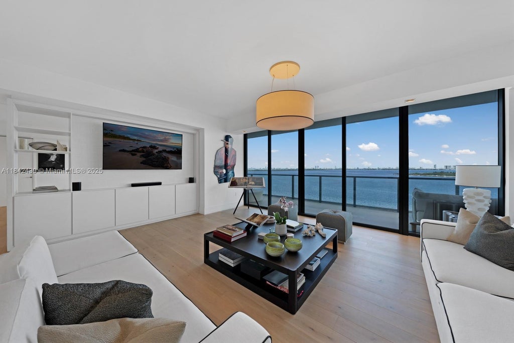 788 Ne 23rd St 601, Miami