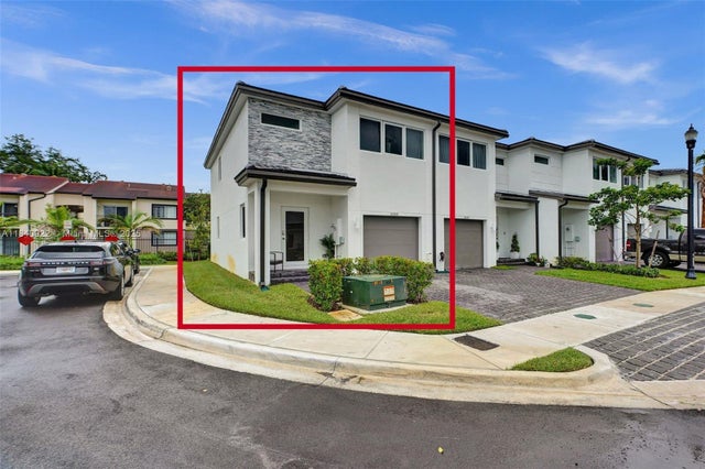 5 of 24 - 5000 Sw 37th St, Pembroke Park, FL