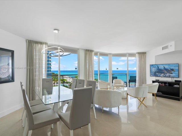 1 of 50 - 17375 Collins Ave 808, Sunny Isles Beach, FL