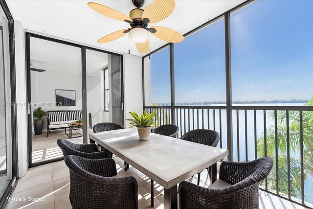 110 Lake Emerald Dr 403, Oakland Park