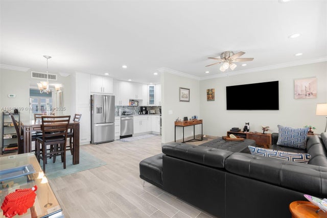 1 of 37 - 864 Normandy R, Delray Beach, FL
