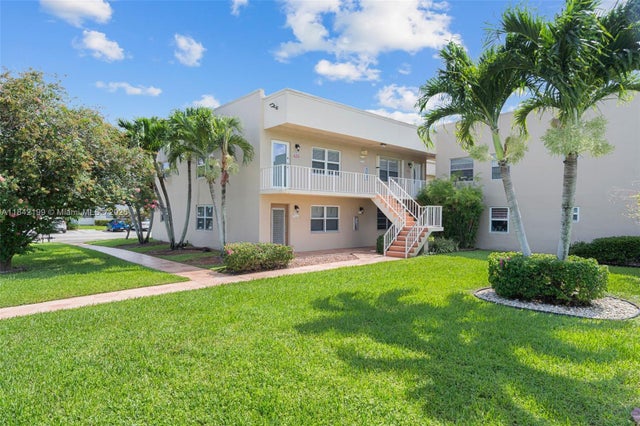 3 of 37 - 864 Normandy R, Delray Beach, FL