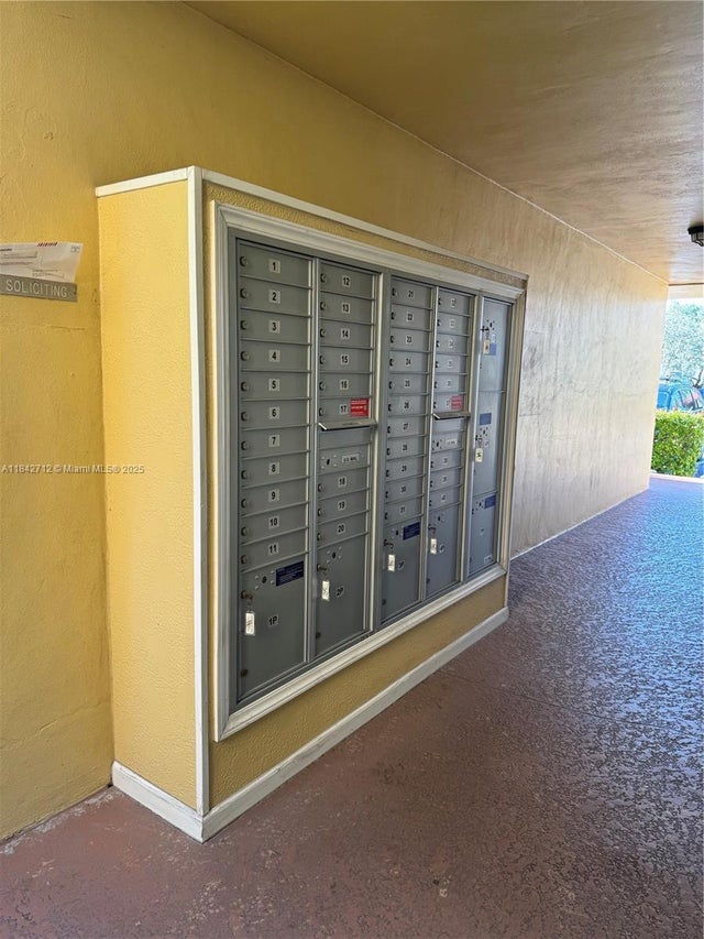 4 of 19 - 6150 Nw 62nd St 312, Tamarac, FL