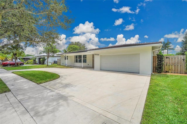 1 of 70 - 5320 Sw 8th St, Plantation, FL