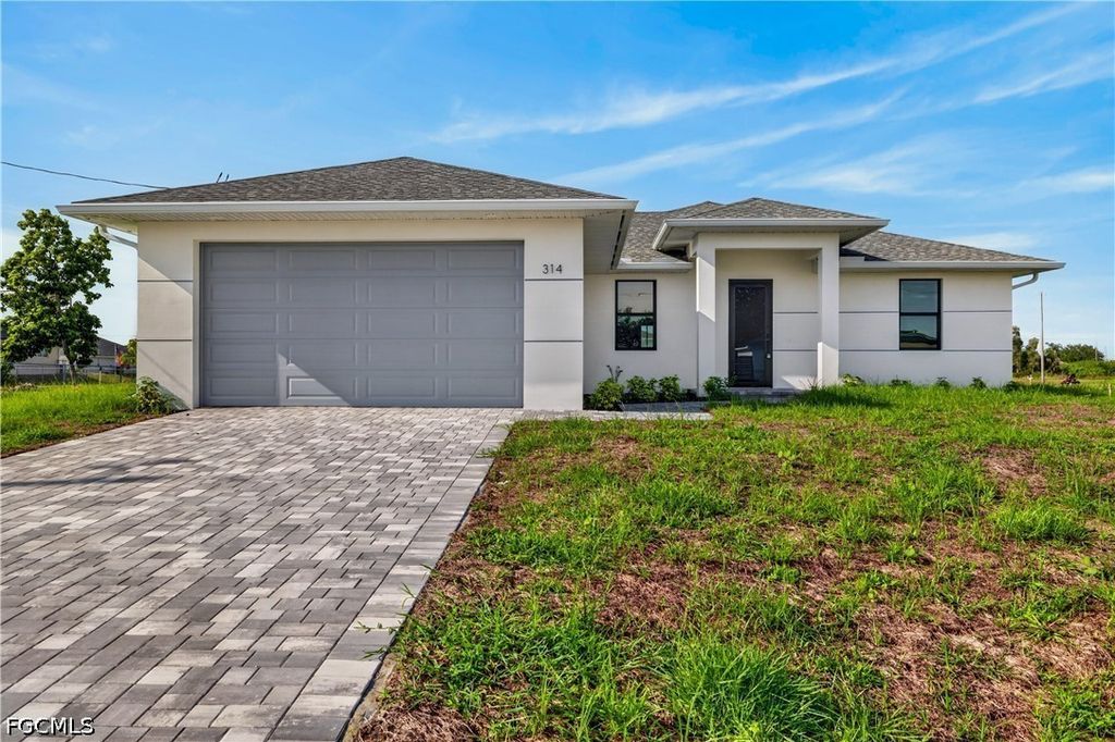 314 Nw 20th Ter, CAPE CORAL