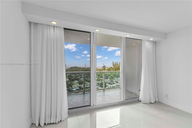 5 of 34 - 100 Bayview Dr 508, Sunny Isles Beach, FL
