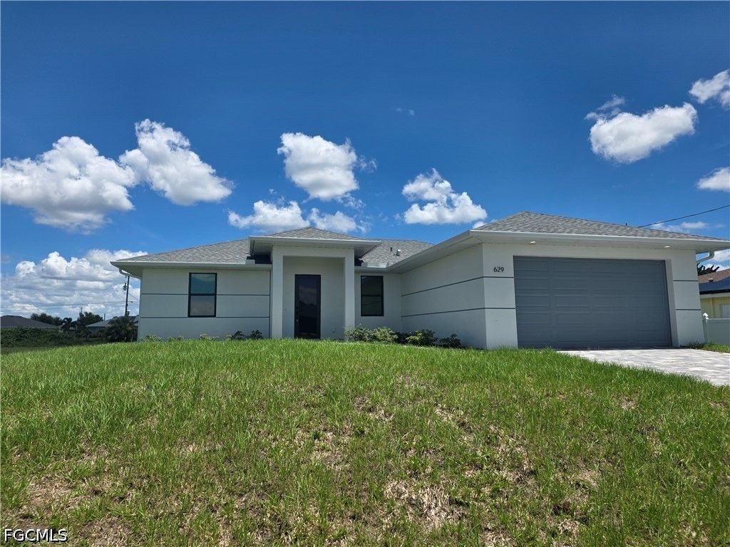 629 Nw 28th Ter, CAPE CORAL