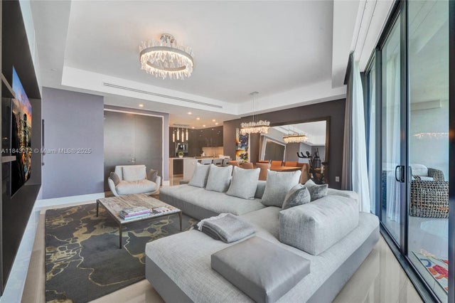 4 of 47 - 3250 Ne 188th St 402, Aventura, FL