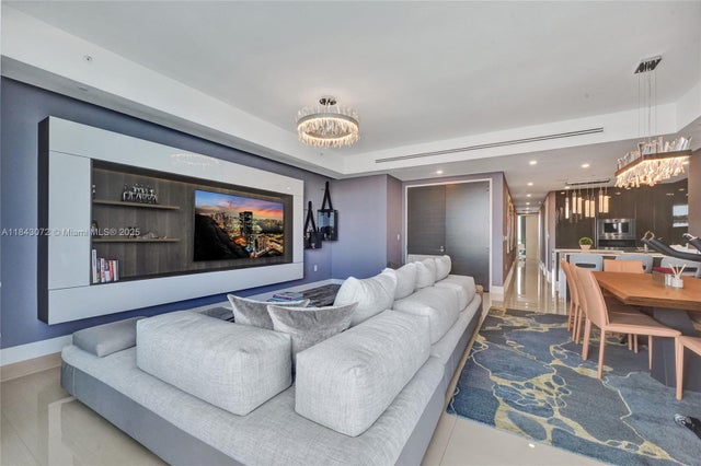 5 of 47 - 3250 Ne 188th St 402, Aventura, FL