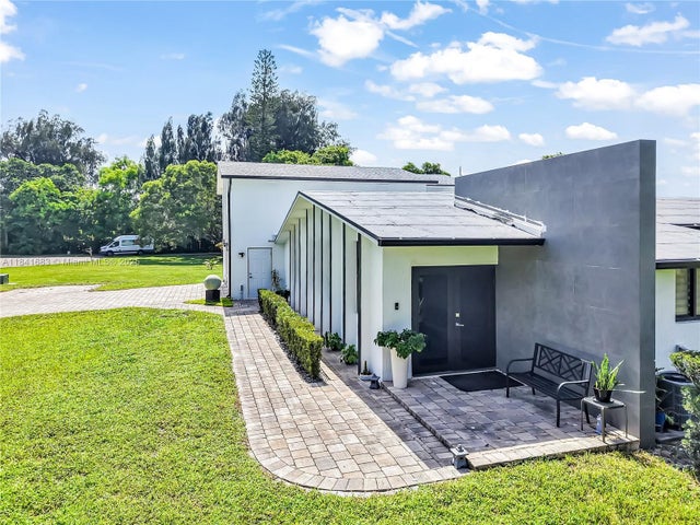 4 of 40 - 17101 Sw 48th St, Southwest Ranches, FL