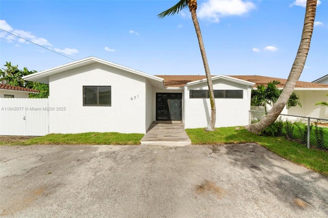 4 of 25 - 971 Sw 88th Ave, Miami, FL