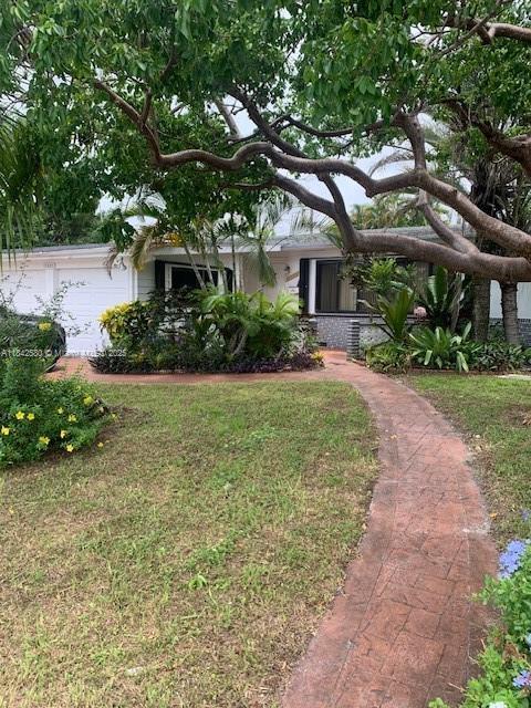 1 of 18 - 15605 Nw 2nd Ct, Miami, FL