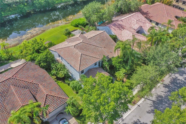 3 of 50 - 260 Montclaire Dr, Weston, FL