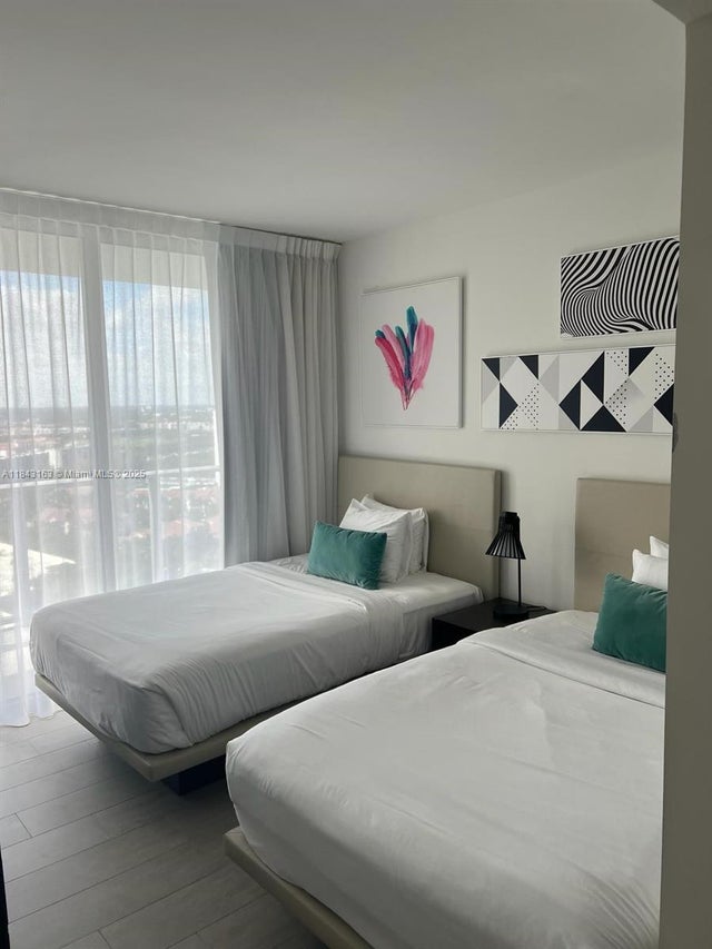 4 of 53 - 4010 S Ocean Dr R2004, Hollywood, FL