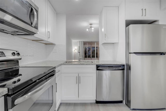 4 of 43 - 2601 Nw 48th Ter 147, Lauderdale Lakes, FL