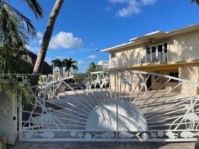 1 of 31 - 201 Wildwood Cir, Key Largo, FL