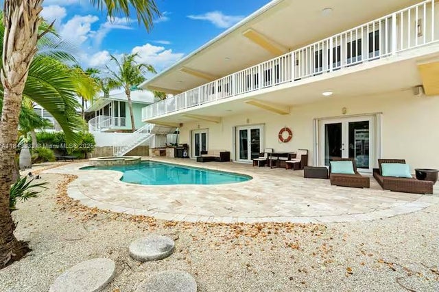 2 of 31 - 201 Wildwood Cir, Key Largo, FL