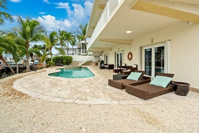 3 of 31 - 201 Wildwood Cir, Key Largo, FL