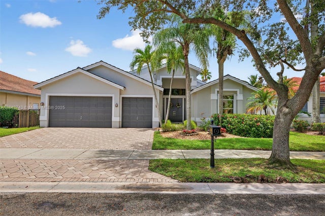 1 of 76 - 1347 Ginger Cir, Weston, FL