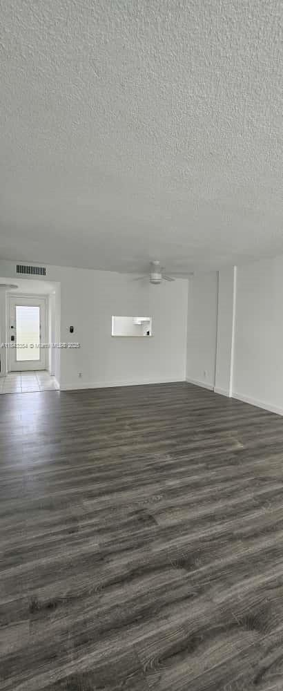 1 of 28 - 2998 Nw 48th Ter 428, Lauderdale Lakes, FL