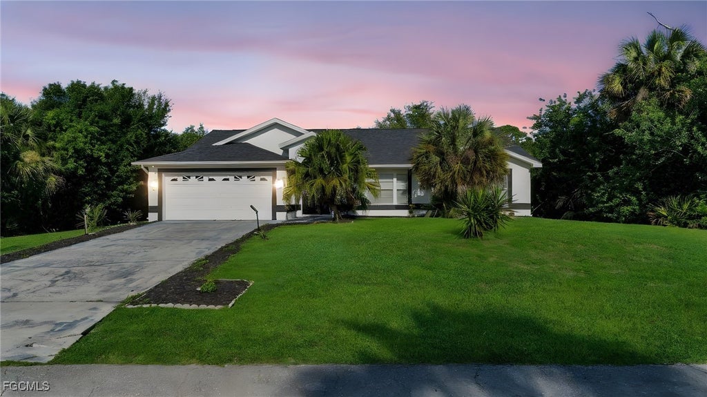 517 Palmetto Ave, Lehigh Acres