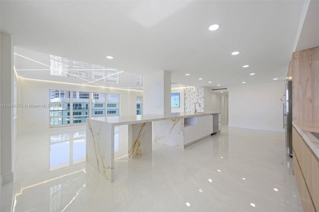 3 of 28 - 3410 Galt Ocean Dr Ph2n, Fort Lauderdale, FL