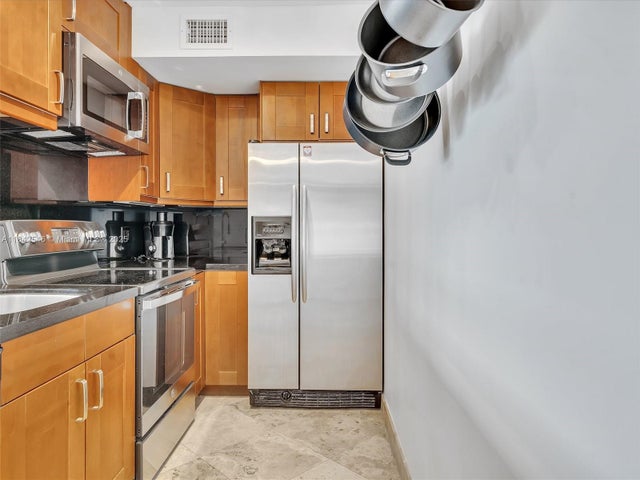 4 of 32 - 1881 Washington Ave 10g, Miami Beach, FL