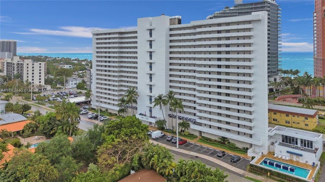 1 of 23 - 2200 Ne 33rd Ave 11h, Fort Lauderdale, FL