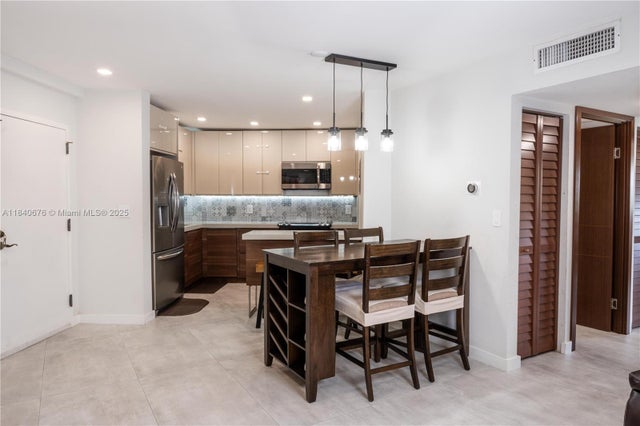 3 of 38 - 7150 Indian Creek Dr 206, Miami Beach, FL