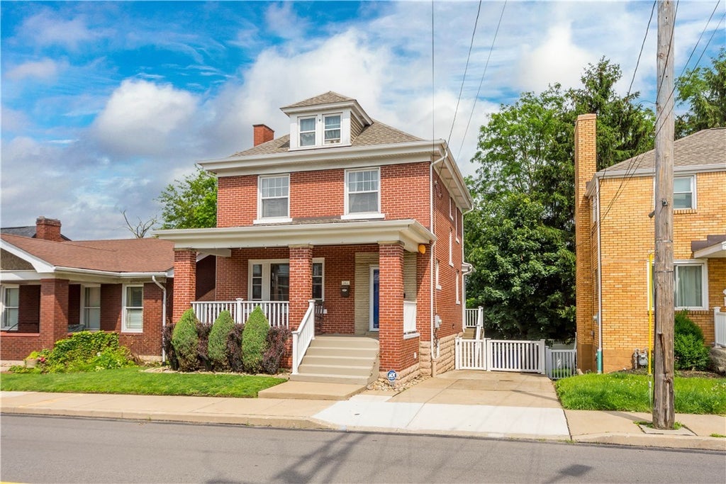 2400 Pioneer Avenue, Brookline