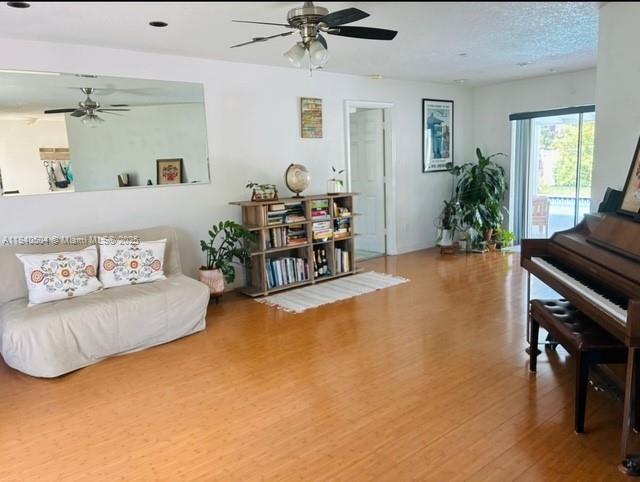 3 of 26 - 750 Sw 158th Ter, Sunrise, FL