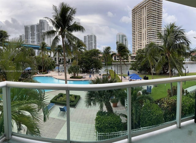 5 of 30 - 19390 Collins Ave 207, Sunny Isles Beach, FL