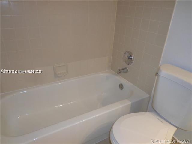 5 of 16 - 5200 Nw 31st Ave 214, Fort Lauderdale, FL