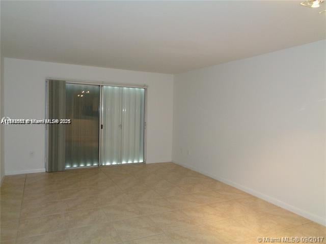 4 of 22 - 15205 Ne 6th Ave D212, Miami, FL
