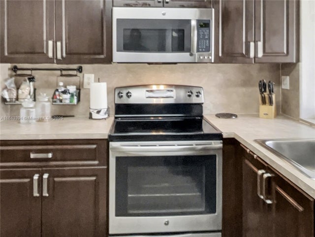 9301 Lime Bay Blvd 105, Tamarac