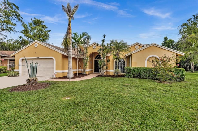 1 of 70 - 104 Oxford Ct, Royal Palm Beach, FL