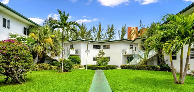 1 of 11 - 18760 Ne 18th Ave 235, Miami, FL