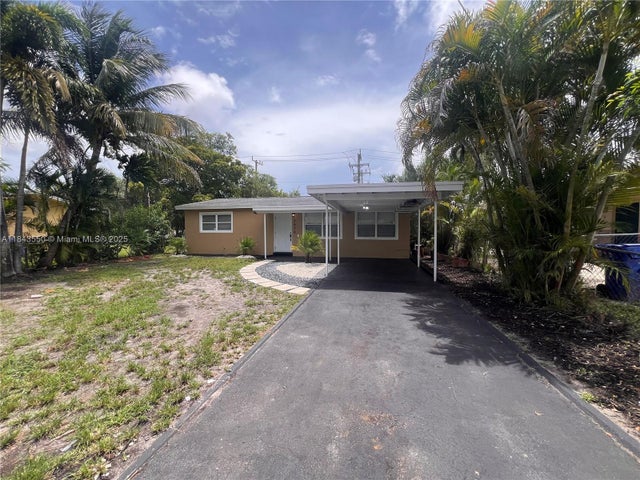 2 of 34 - 3616 Sw 14th St, Fort Lauderdale, FL