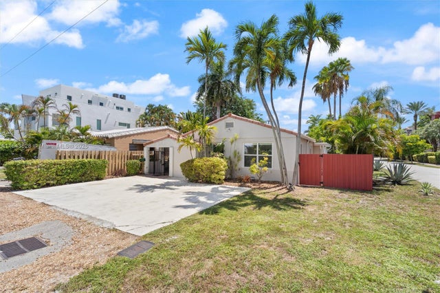 1 of 26 - 1100 Ne 17th Ter, Fort Lauderdale, FL