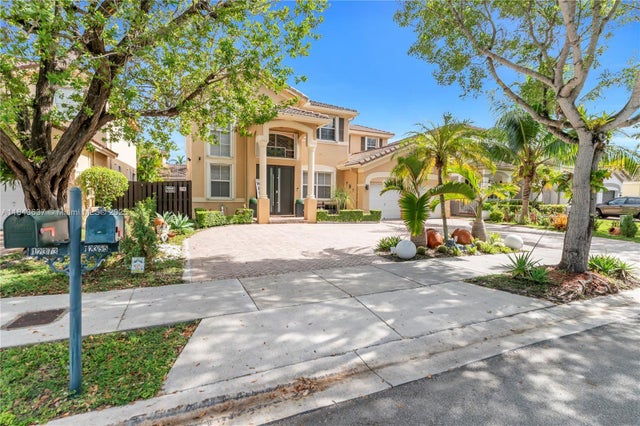 2 of 38 - 12355 Sw 124th Ter, Miami, FL