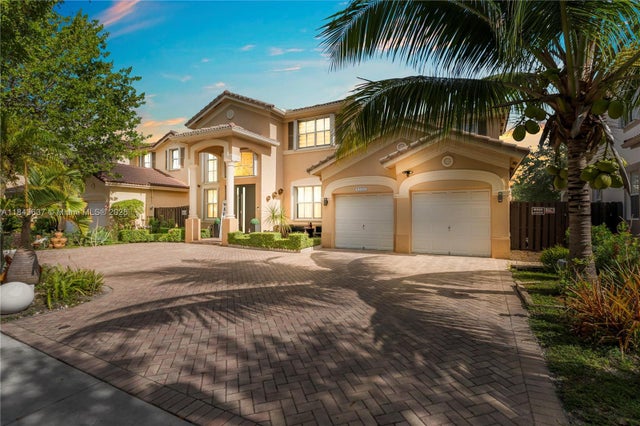 5 of 38 - 12355 Sw 124th Ter, Miami, FL