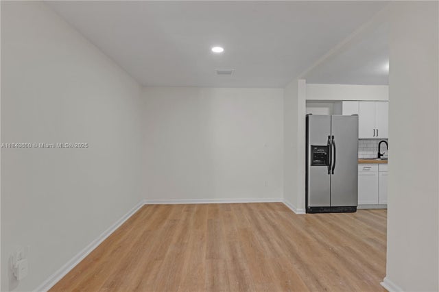 4 of 33 - 6420 Washington St, Hollywood, FL