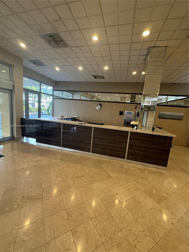 4 of 28 - 231 174th St 1611, Sunny Isles Beach, FL