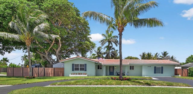 1 of 49 - 1019 Se 12th Ave, Deerfield Beach, FL