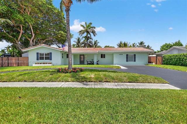 5 of 49 - 1019 Se 12th Ave, Deerfield Beach, FL