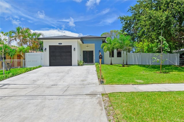 3 of 33 - 335 Nw 15th St, Pompano Beach, FL