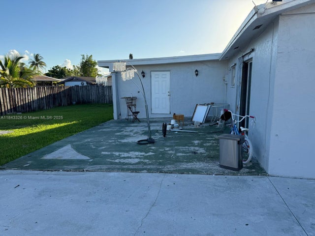 2 of 11 - 15400 Sw 305th St, Homestead, FL