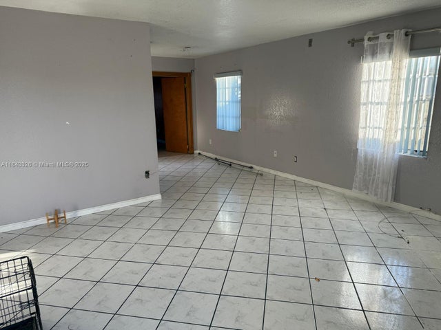 5 of 11 - 15400 Sw 305th St, Homestead, FL