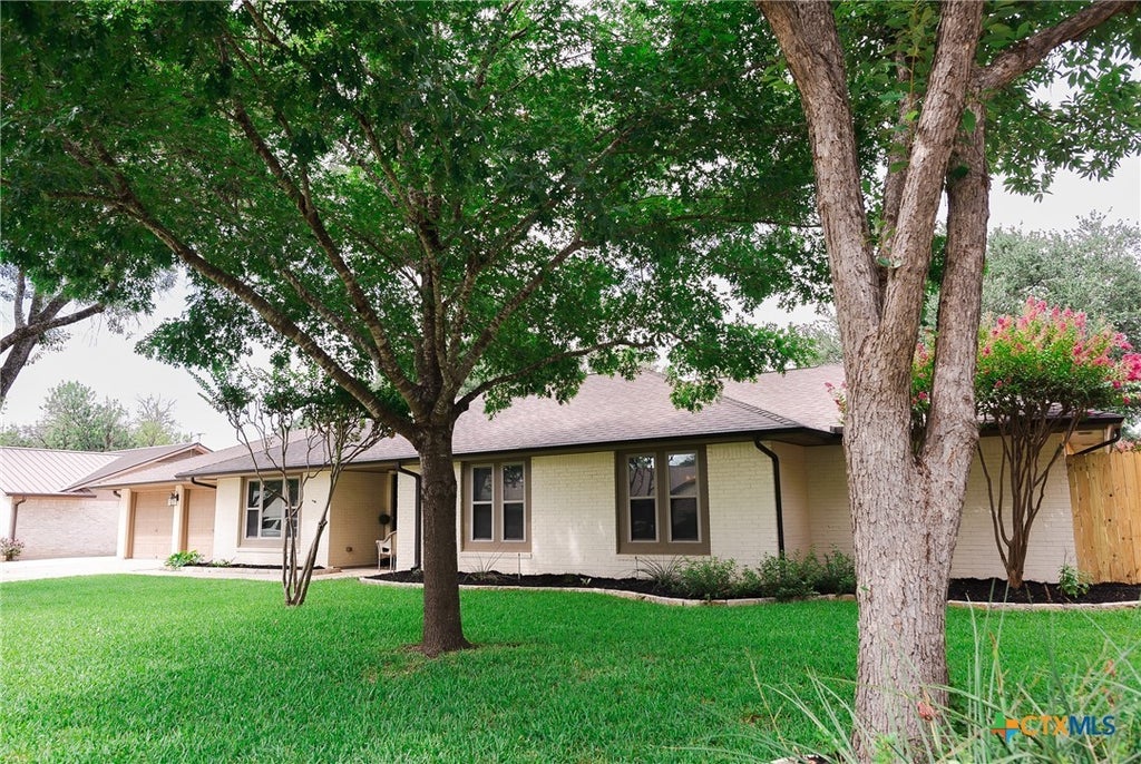 1212 Rapids Road, New Braunfels