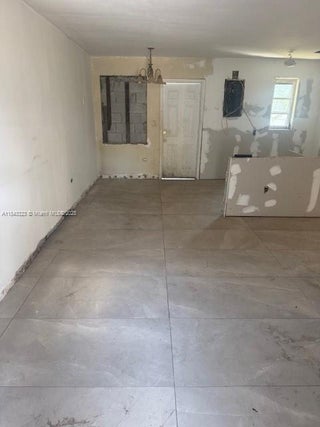 Photo of Listing #A11843323